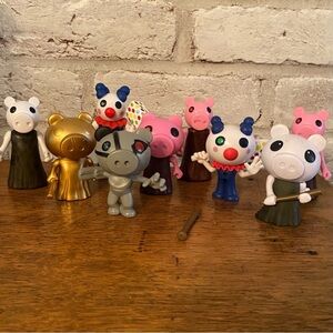 Roblox PIGGY Lot of 9 Mini Figure Toys blind bag series one GOLD Robby RARE